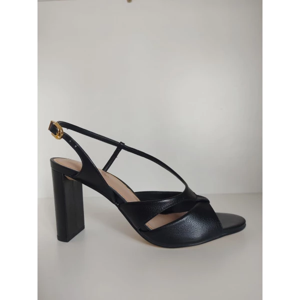 SANDALIA LUZ DA LUA 80380027 PTO 